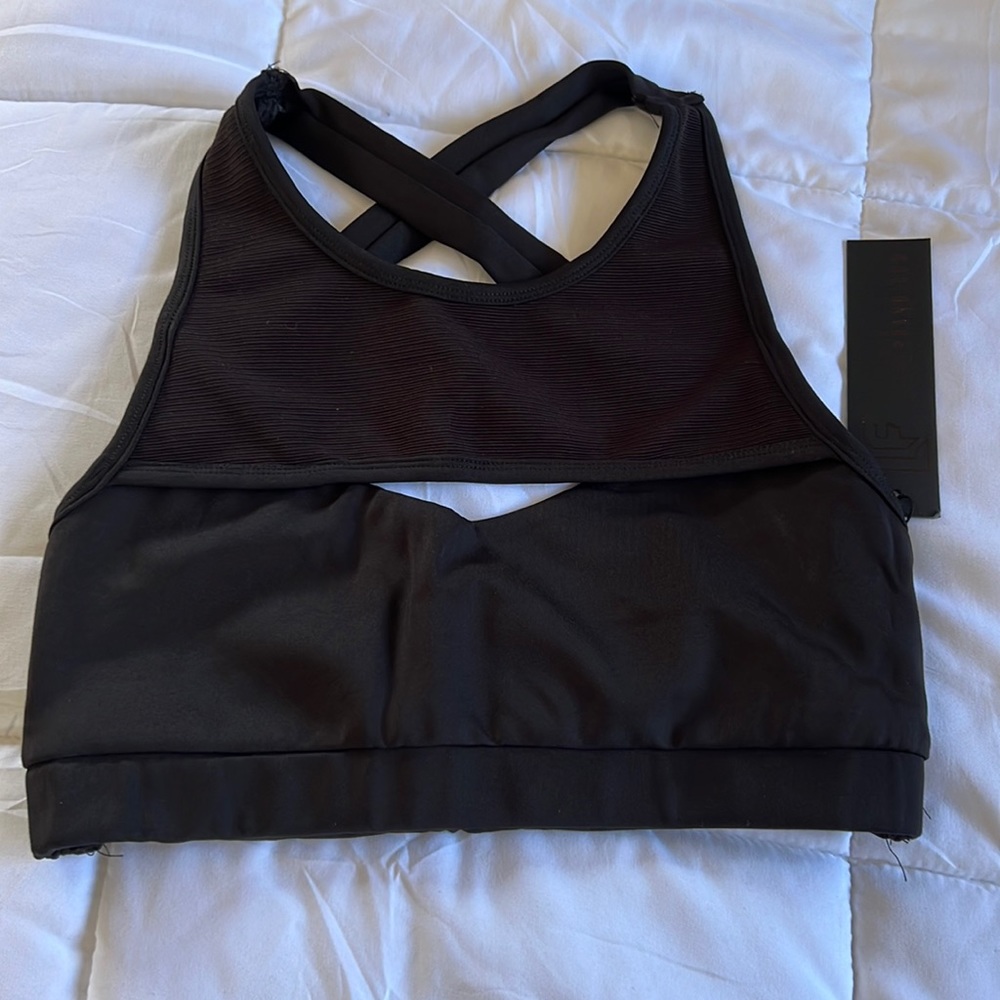 LF sports bra